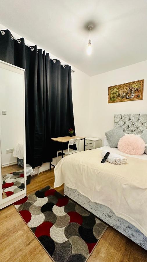 City Lodge Excel Londen Buitenkant foto