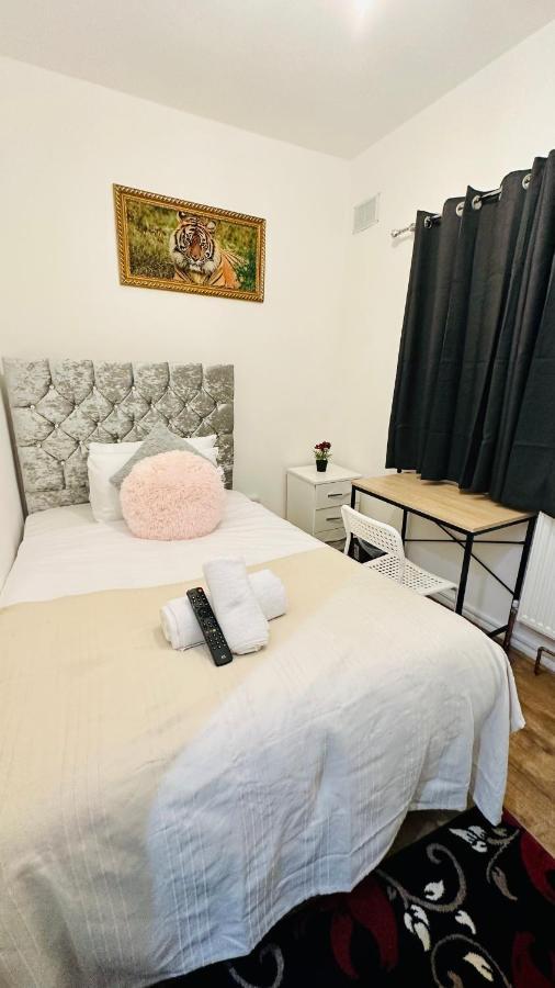 City Lodge Excel Londen Buitenkant foto